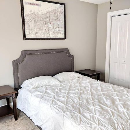 Spacious Deluxe House For You, Your Family And Friends Charlotte Exterior foto